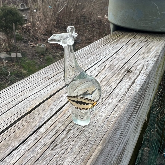 Kingdom of Swaziland Handmade NGWENYA Glass Giraffe 3” Height - Picture 6 of 11